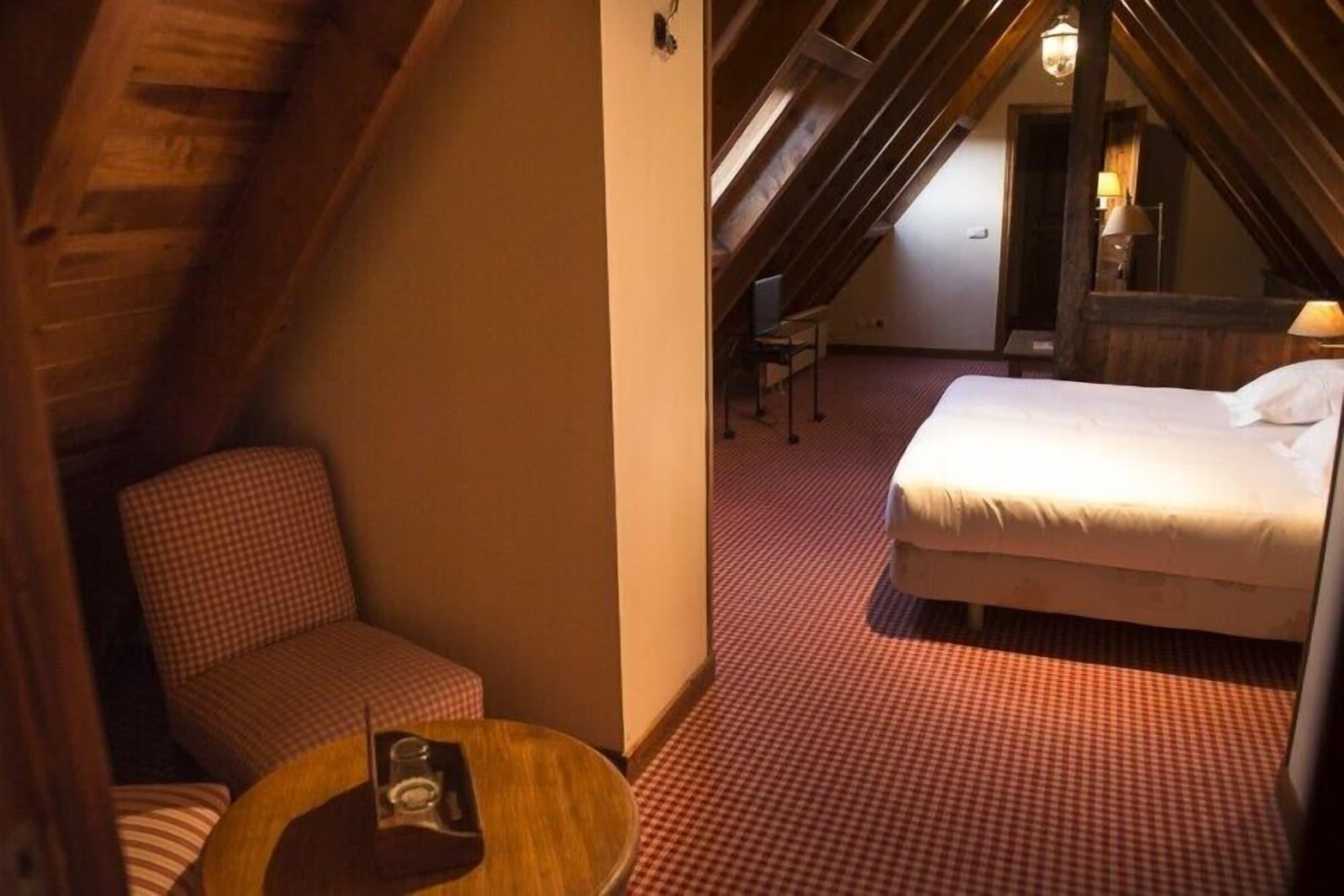 בקיירה-ברט Hotel Chalet Bassibe מראה חיצוני תמונה