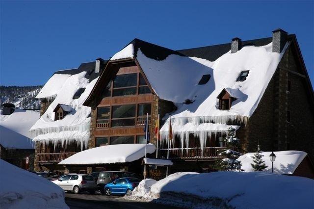 בקיירה-ברט Hotel Chalet Bassibe מראה חיצוני תמונה