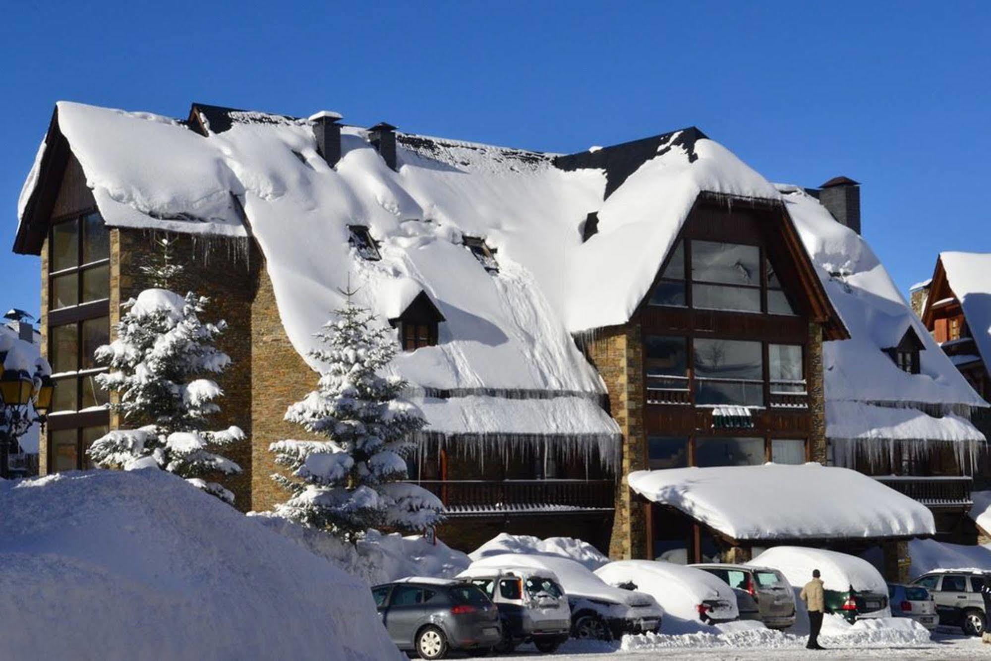 בקיירה-ברט Hotel Chalet Bassibe מראה חיצוני תמונה