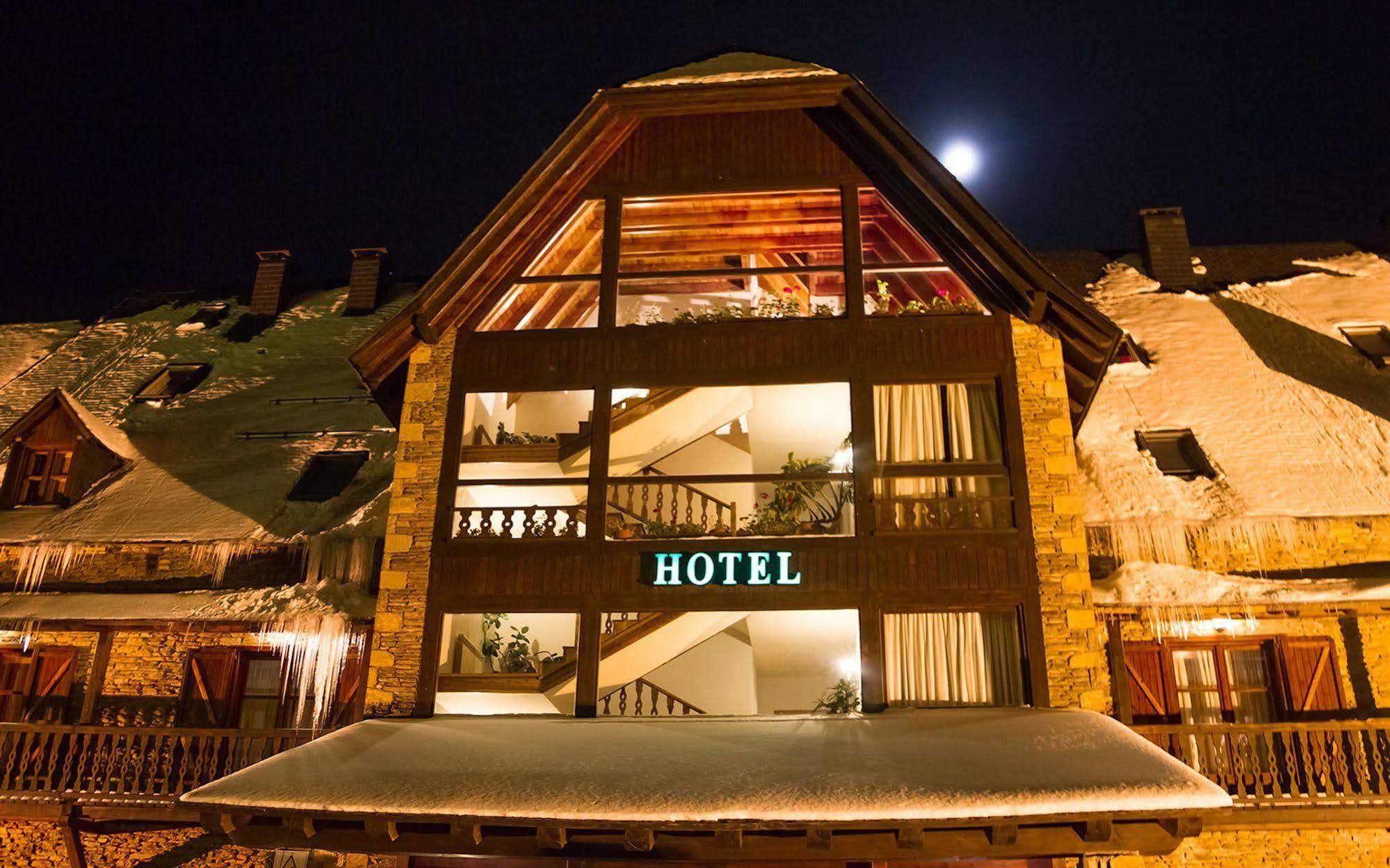 בקיירה-ברט Hotel Chalet Bassibe מראה חיצוני תמונה