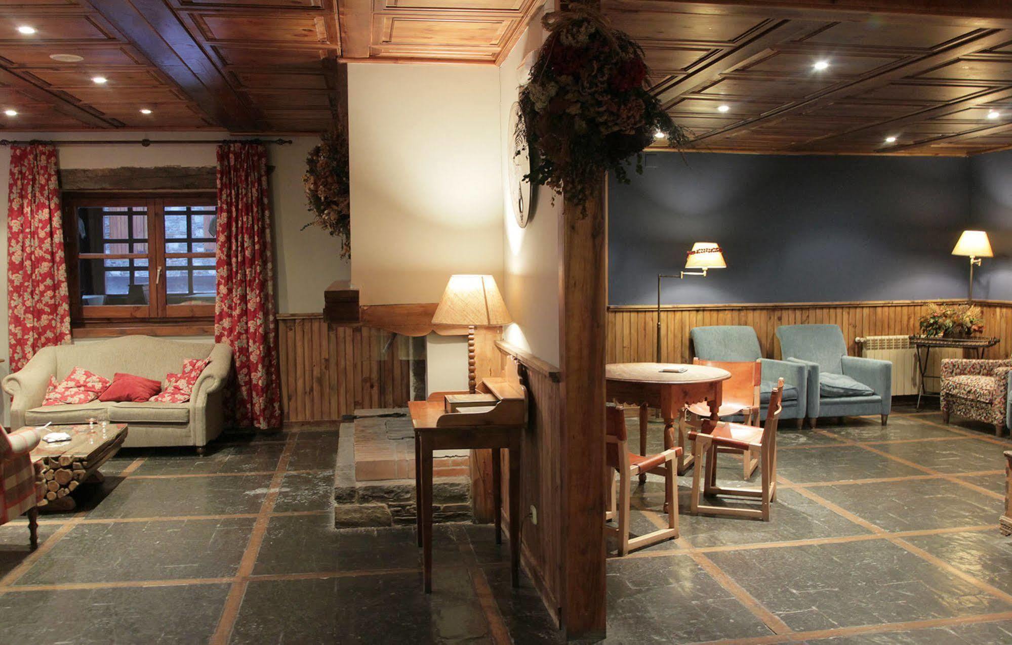 בקיירה-ברט Hotel Chalet Bassibe מראה חיצוני תמונה