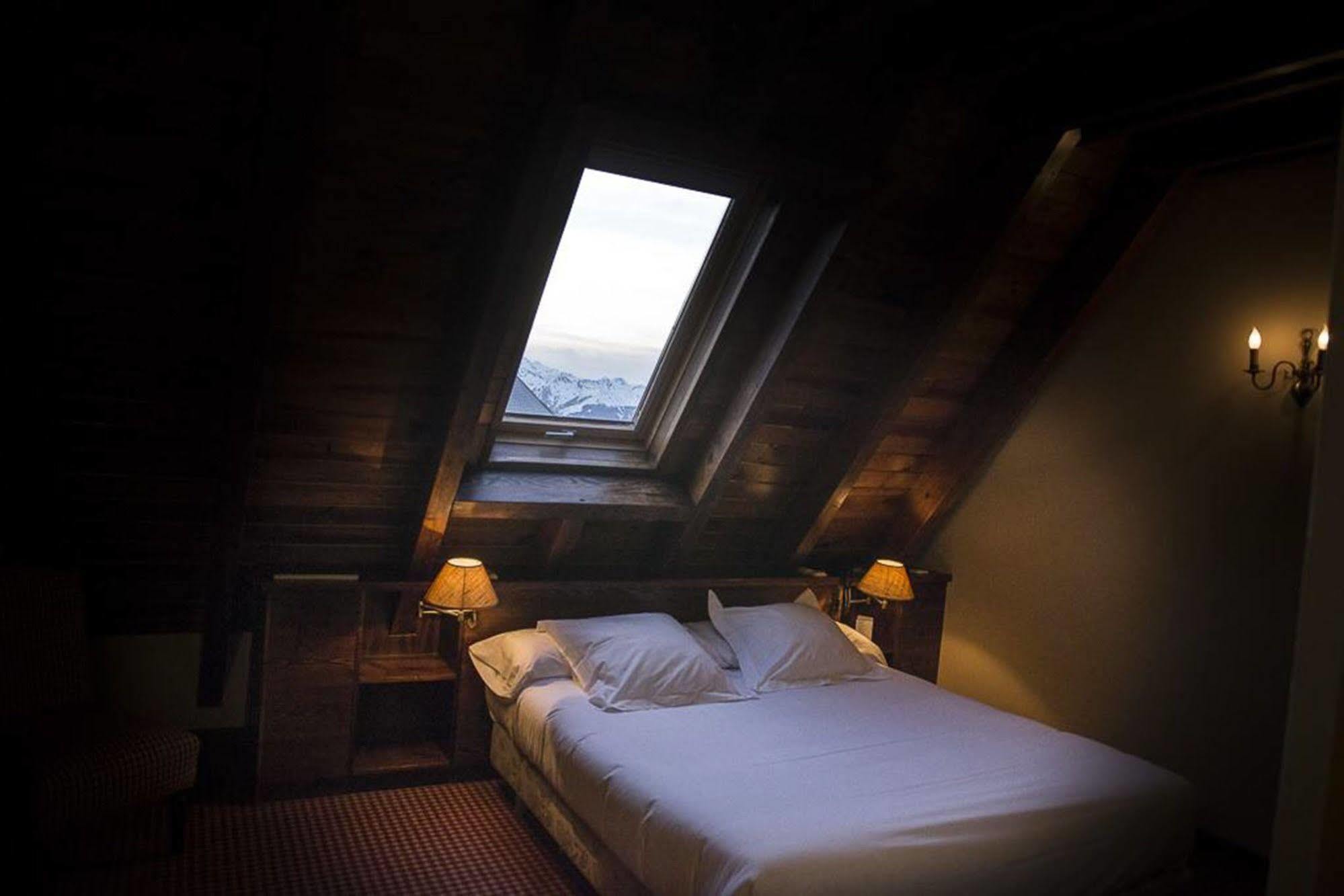 בקיירה-ברט Hotel Chalet Bassibe מראה חיצוני תמונה